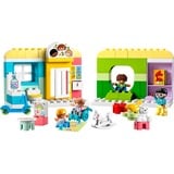 LEGO 10992 DUPLO Spielspaß in der Kita, Konstruktionsspielzeug 